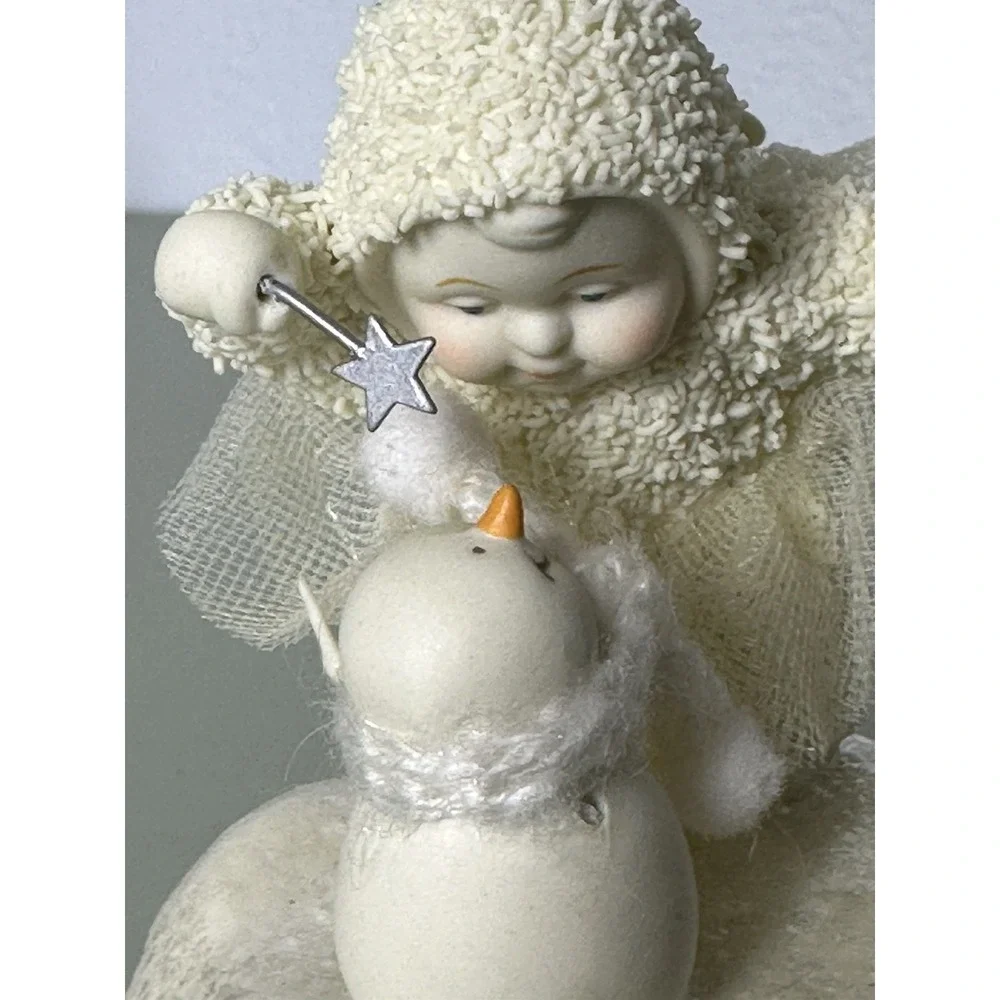 Dept 56 Snowbabies Music Box A‎ Little Holiday Magic Plays Let It Snow Figurine